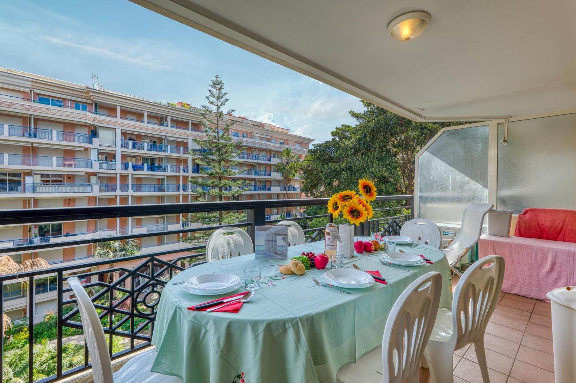 Appartamento Garden View Daturas - Happy